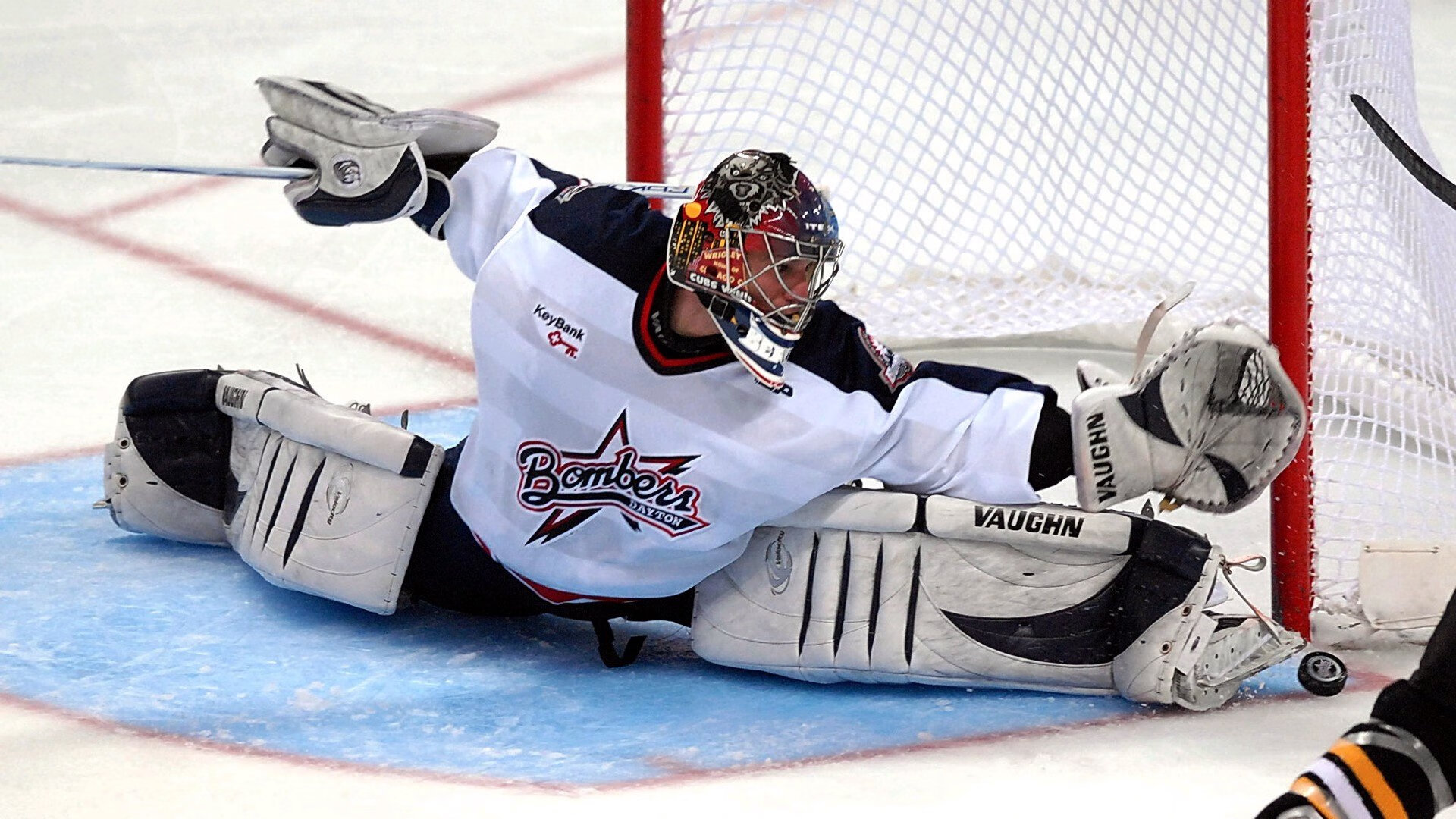 持续失利首场状态出色，掘金观众沸腾！西亚卡姆重返赛场观众掌声雷动