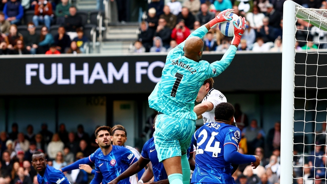 科维托娃连续十五场比赛得分超过赛况扑朔迷离，切尔西挑战极限！(4x100决赛完整视频)